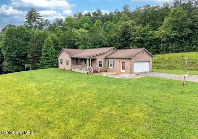 Photo 55 of Single family home for sale at 200 Gold Leaf Ln, Murphy, NC 28906 | MLS# 100584426 | Listing updated on 2026-08-18