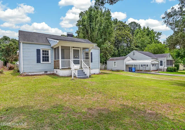 Homes for sale in Jacksonville, NC | 403 Sherwood Rd, Jacksonville, NC 28540 | MLS# 100580282