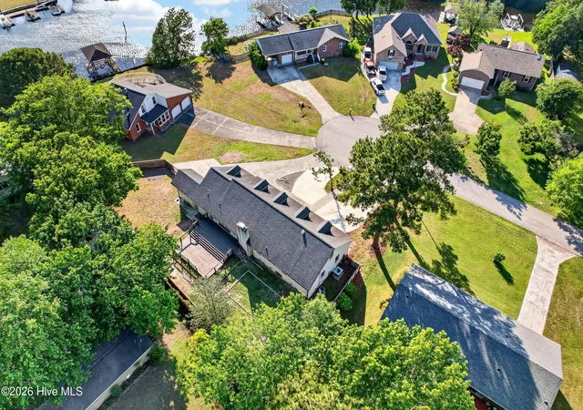 Homes for sale in New Bern, NC | 107 Boatswain Dr, New Bern, NC 28562 | MLS# 100587027