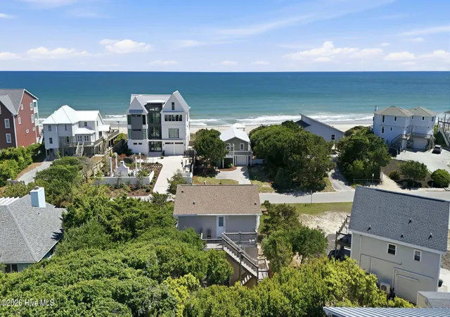 4th image of 6820 Ocean Dr, Emerald Isle, NC 28594 | MLS# 100574587