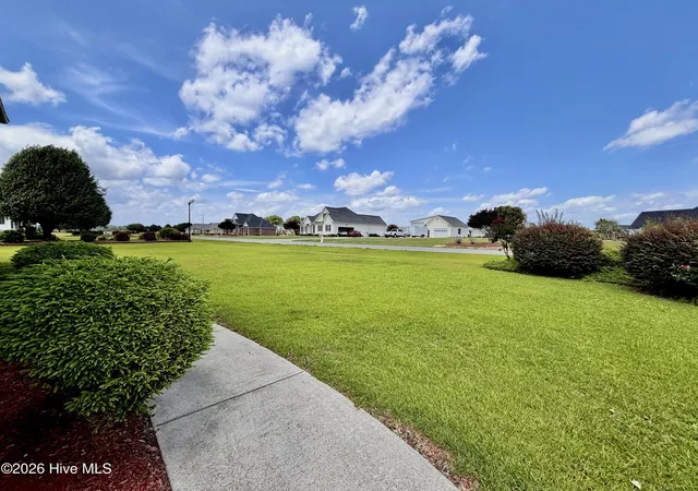 Homes for sale in Clinton, NC | 122 Challenge Club Dr, Clinton, NC 28328 | MLS# 100584671