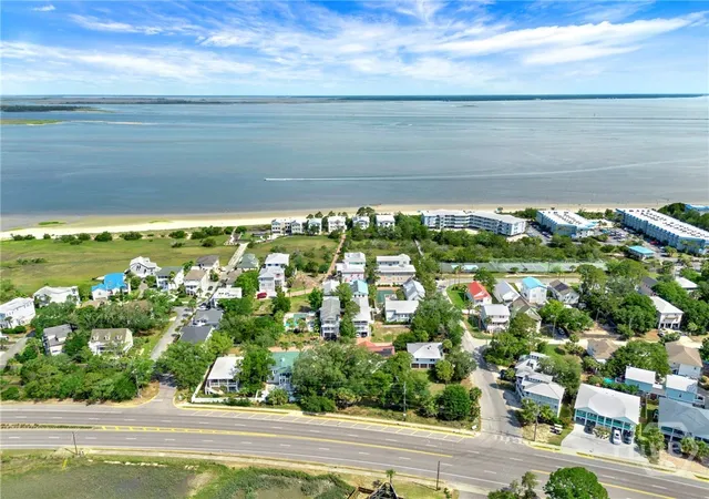 Homes for sale in Tybee Island, GA | 8 Sanctuary Pl, Tybee Island, GA 31328 | MLS# SA358726