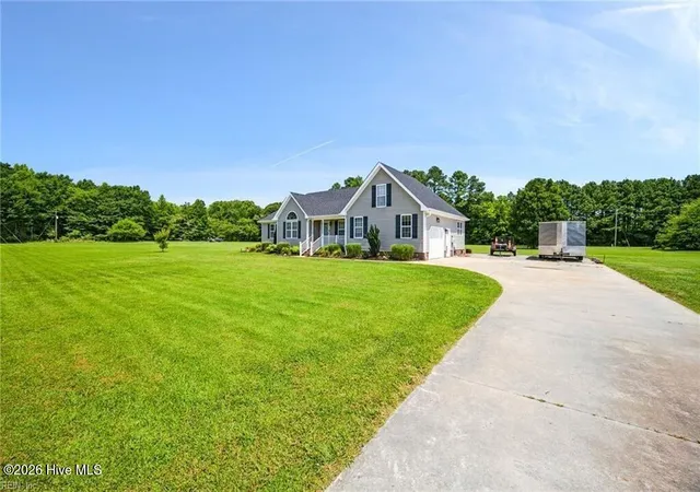 Homes for sale in South Mills, NC | 102 Country Meadows Dr, South Mills, NC 27976 | MLS# 100586767