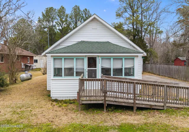 Photo 2 of Single family home for sale at 406 Howard St, Columbia, NC 27925 | MLS# 100559428 | Listing updated on 2026-08-18