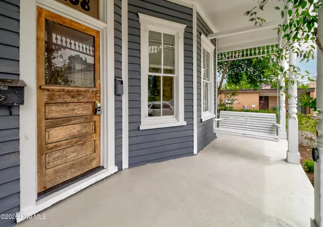 Photo 3 of Multi family home for sale at 108 N 8th Street, Wilmington, NC 28401 | MLS# 100573651 | Listing updated on 2026-09-28