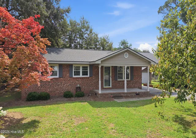 Photo 2 of Single family home for sale at 100 N Parks Dr, Pikeville, NC 27863 | MLS# 100596062 | Listing updated on 2026-09-02