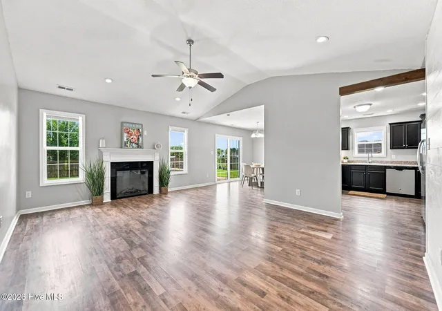 Photo 3 of Single family home for sale at 102 Prelude Dr, Richlands, NC 28574 | MLS# 100594600 | Listing updated on 2026-09-20