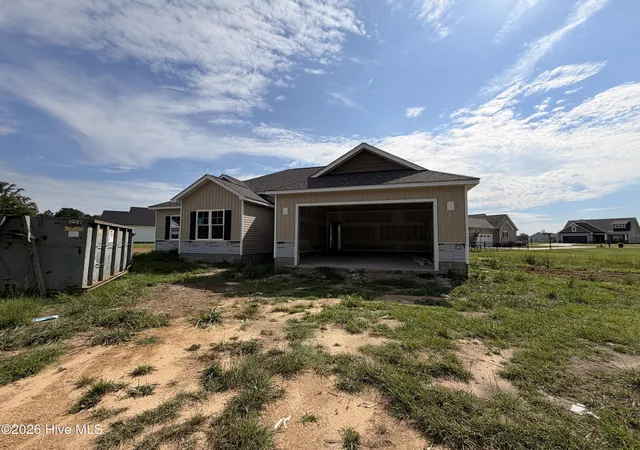 Homes for sale in La Grange, NC | 3717 Chatsworth Dr, La Grange, NC 28551 | MLS# 100587703