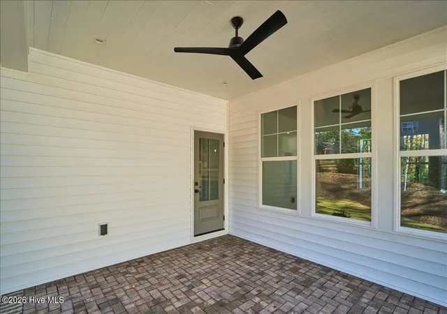 Homes for sale in Seven Lakes, NC | 142 Parkwood Ct, Seven Lakes, NC 27376 | MLS# 100581499