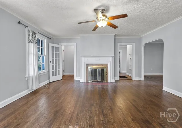 Photo 4 of Single family home for sale at 526 Durant Ave, Savannah, GA 31404 | MLS# SA363436 | Listing updated on 2026-09-18