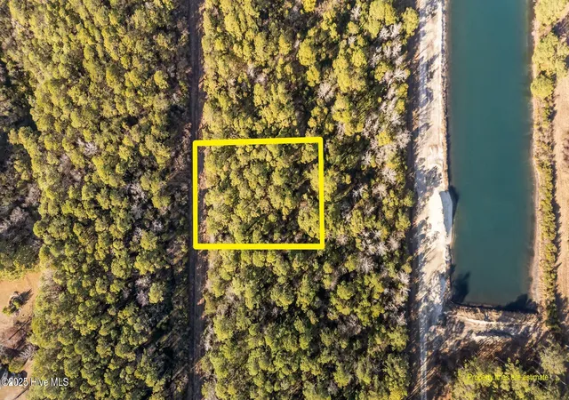 1st image of 220 Kings Way, Gloucester, NC 28528 | MLS# 100489161