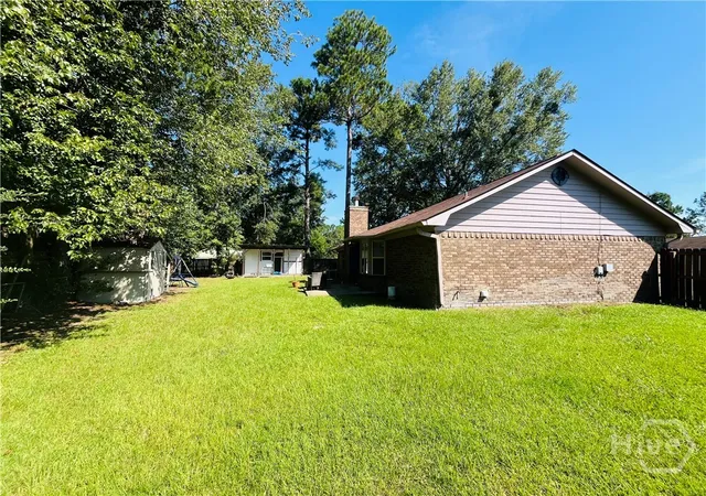 Homes for sale in Hinesville, GA | 705 Dover Ln, Hinesville, GA 31313 | MLS# SA358445