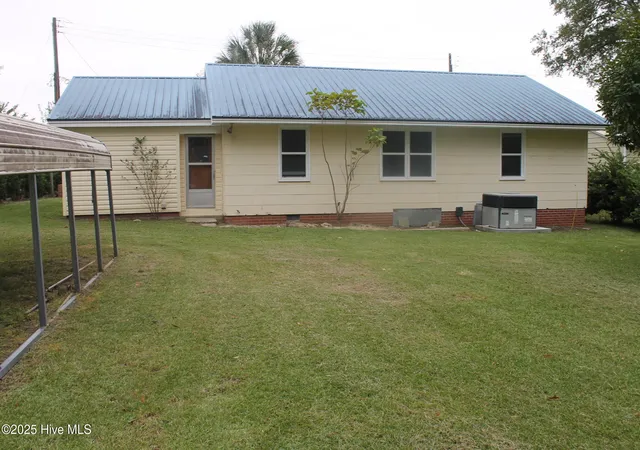 Homes for sale in Whiteville, NC | 1312 Sunny Side St, Whiteville, NC 28472 | MLS# 100535737