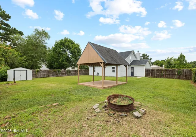 Homes for sale in Jacksonville, NC | 301 Paddock Pl, Jacksonville, NC 28546 | MLS# 100587760