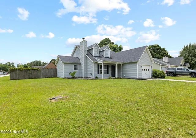 Homes for sale in Jacksonville, NC | 301 Paddock Pl, Jacksonville, NC 28546 | MLS# 100587760