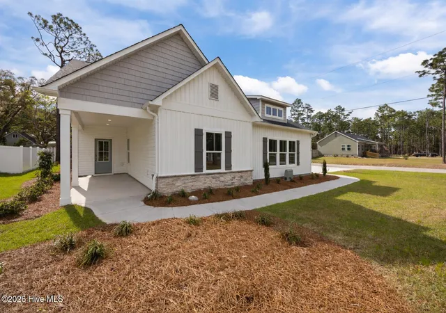 Homes for sale in Southport, NC | 700 Fifty Lakes Dr, Southport, NC 28461 | MLS# 100553165