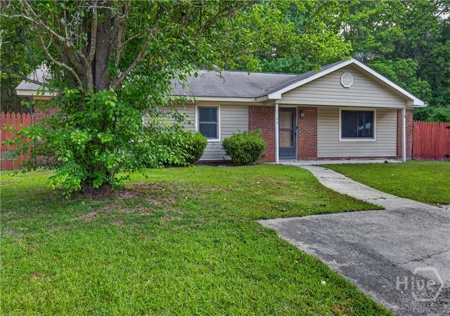 Homes for sale in Hinesville, GA | 720 Thornwood Wy, Hinesville, GA 31313 | MLS# SA354320