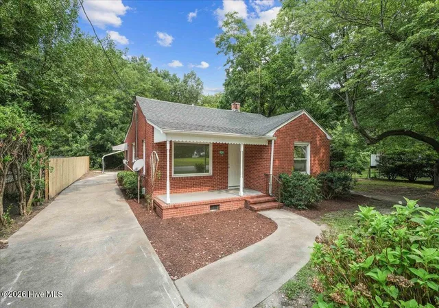 Photo 3 of Single family home for sale at 909 N Carolina St, Goldsboro, NC 27530 | MLS# 100592882 | Listing updated on 2026-07-31
