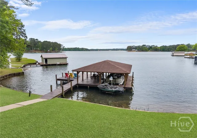 Homes for sale in Milledgeville, GA | 101 Stephanie Lane Ne, Milledgeville, GA 31061 | MLS# SA354176