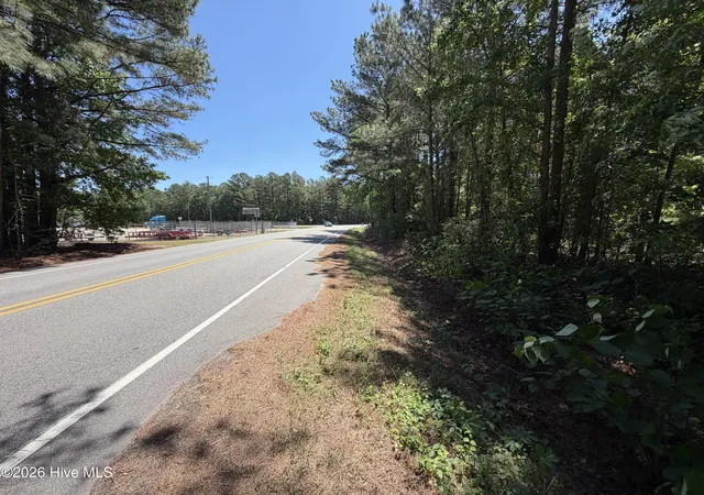 5th image of 800 Slocomb Rd, Fayetteville, NC 28311 | MLS# 100572302