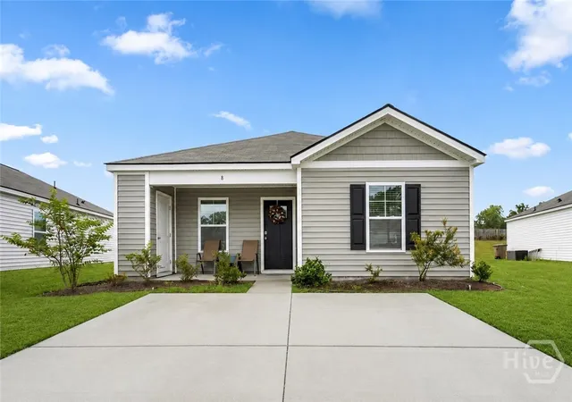 Photo 1 of Single family home for sale at 8 Arrow Head Way, Port Wentworth, GA 31407 | MLS# SA362069 | Listing updated on 2026-09-11