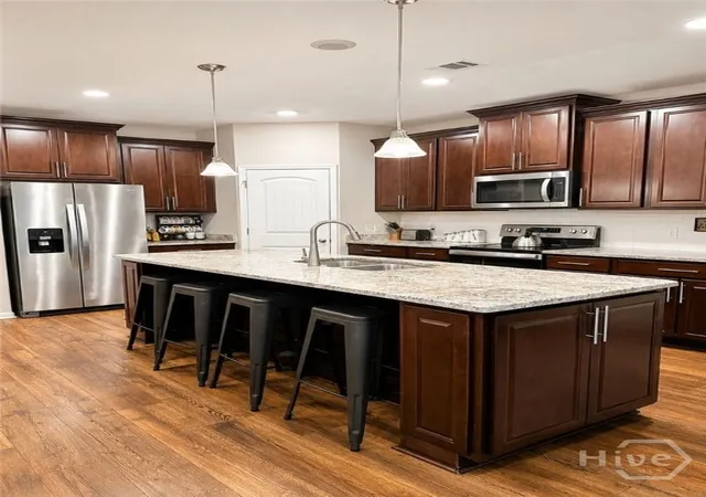 Photo 4 of Single family home for sale at 22 Headlands Ct, Savannah, GA 31407 | MLS# SA359536 | Listing updated on 2026-09-10