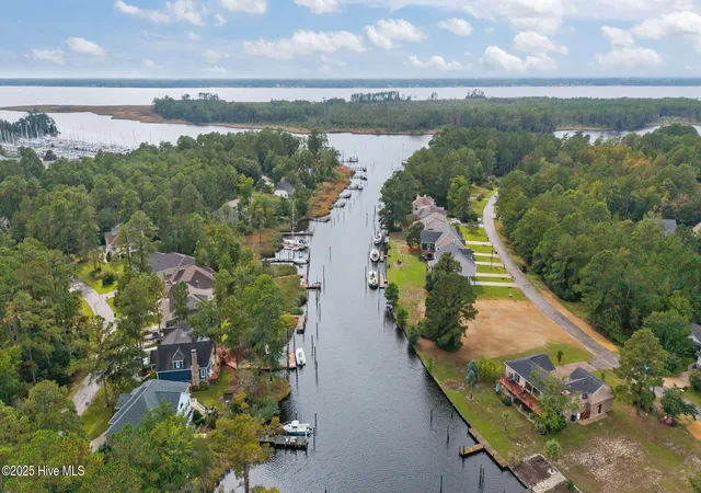 Photo 3 of Land for sale at 5710 Gondolier Dr, New Bern, NC 28560 | MLS# 100593368 | Listing updated on 2026-09-12