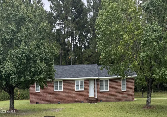 Photo 1 of Single family home for sale at 707 Gliden Rd, Belvidere, NC 27919 | MLS# 100533424 | Listing updated on 2026-03-02