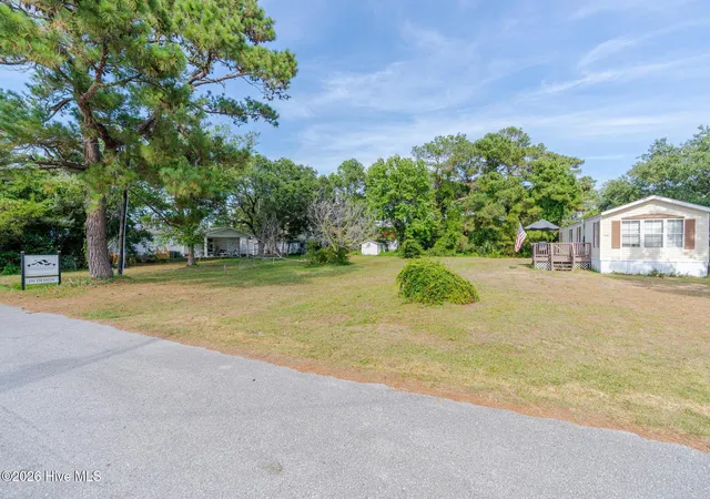 3rd image of 1707 Bonito Ln, Carolina Beach, NC 28428 | MLS# 100586887