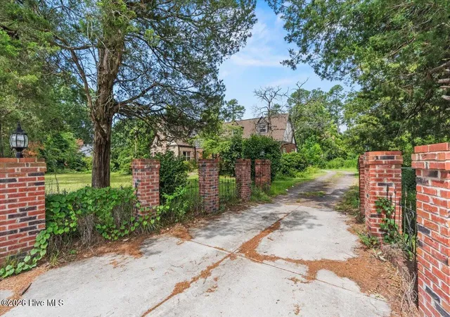 Photo 3 of Single family home for sale at 1833 Kissingbower Rd, Augusta, GA 30904 | MLS# 100591456 | Listing updated on 2026-09-05