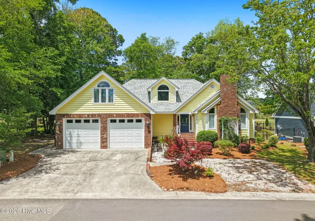 1st image of 1714 Oakbrook Dr Sw, Ocean Isle Beach, NC 28469 | MLS# 100574613