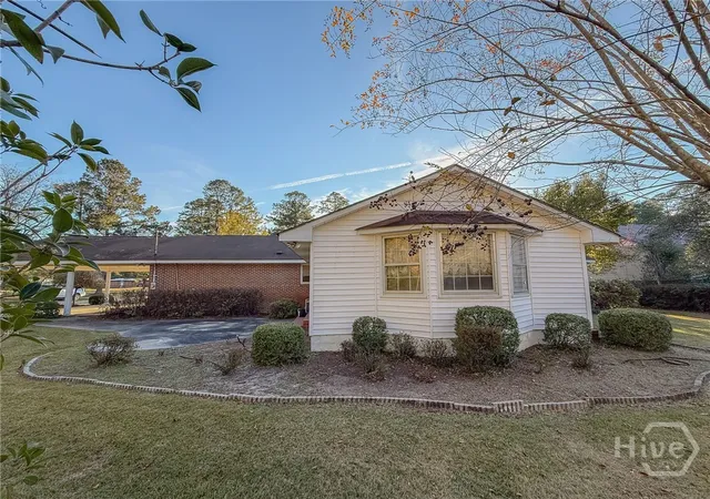 Homes for sale in Millen, GA | 341 Azalea Ave, Millen, GA 30442 | MLS# SA343400
