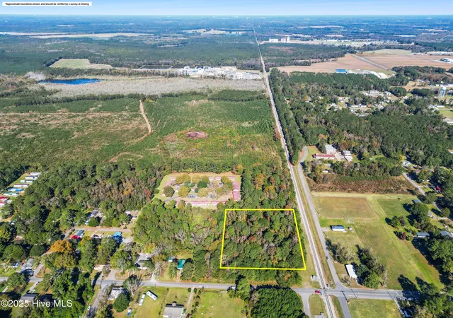 Photo 4 of Land for sale at 0 E Railroad St, Rose Hill, NC 28458 | MLS# 100540370 | Listing updated on 2026-07-02