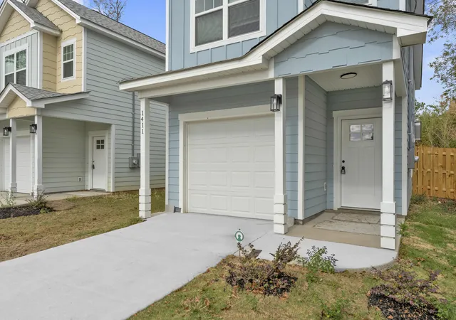 Photo 2 of Single family home for sale at 1411 Maple St, Augusta, GA 30901 | MLS# 98194508 | Listing updated on 2026-07-23