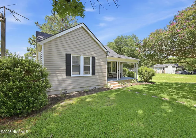 Photo 2 of Single family home for sale at 16786 Nc Hwy 55, Bayboro, NC 28515 | MLS# 100593841 | Listing updated on 2026-08-28