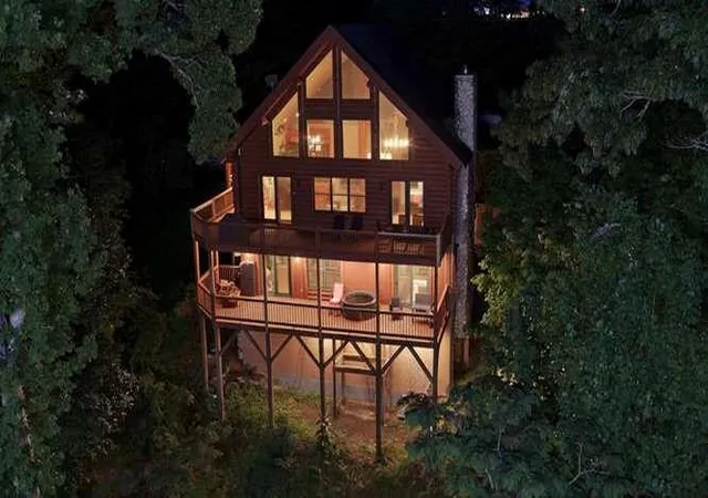 Photo 1 of Single family home for sale at 135 Ridge Top Dr, Topton, NC 28781 | MLS# 98544665 | Listing updated on 2026-08-29