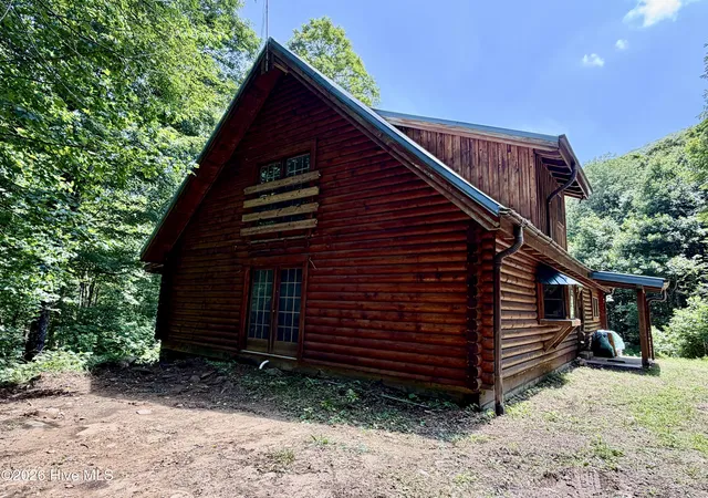 Photo 2 of Single family home for sale at 4181 Huffman Crk Rd #32, Robbinsville, NC 28771 | MLS# 100594515 | Listing updated on 2026-08-06
