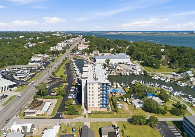 44th image of 4425 Arendell St #304 & Bs 16, Morehead City, NC 28557 | MLS# 100580153