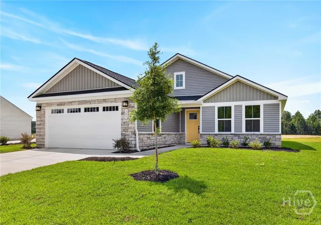 Photo 1 of Single family home for sale at 105 Brecks Retreat, Bloomingdale, GA 31302 | MLS# SA357525 | Listing updated on 2026-08-18