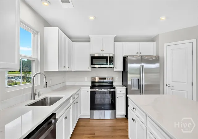 Photo 4 of Single family home for sale at 105 Brecks Retreat, Bloomingdale, GA 31302 | MLS# SA357525 | Listing updated on 2026-10-11