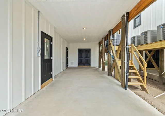 5th image of 205 Shell Rd, Surf City, NC 28445 | MLS# 100575239