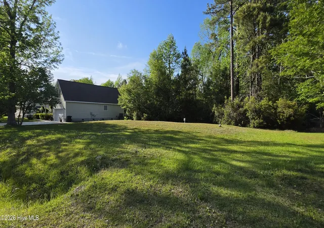 Photo 4 of Land for sale at 142 N Harbor Dr, Beaufort, NC 28516 | MLS# 100571065 | Listing updated on 2026-05-14