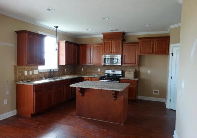 Photo 3 of Single family home for sale at 1033 Ardrey Cir, Evans, GA 30809 | MLS# 100599550 | Listing updated on 2026-08-28