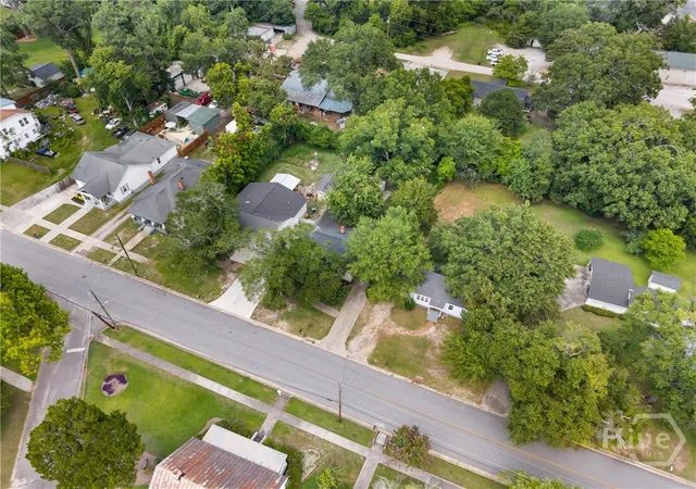 Homes for sale in Waynesboro, GA | 410 Jones Ave, Waynesboro, GA 30830 | MLS# SA359676