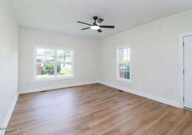 Photo 4 of Single family home for sale at 119 N Church St, Fremont, NC 27830 | MLS# 100600232 | Listing updated on 2026-09-19