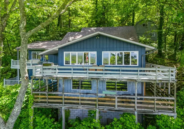3rd image of 175 Pine Ridge Dr, Andrews, NC 28901 | MLS# 98500169