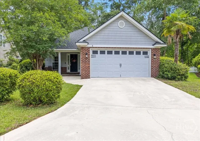 Homes for sale in Richmond Hill, GA | 85 Oak Ridge Cir, Richmond Hill, GA 31324 | MLS# SA356949