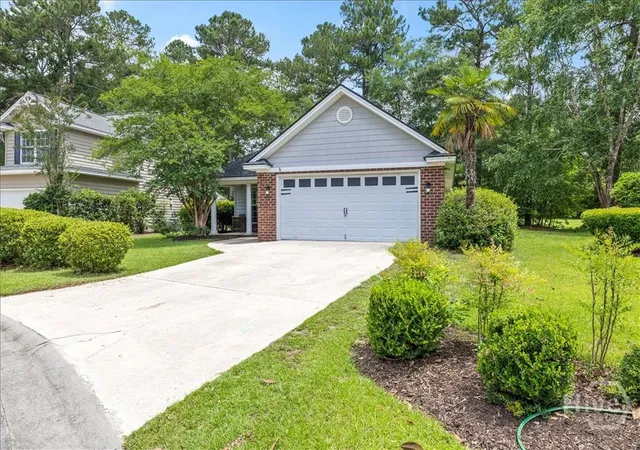 Homes for sale in Richmond Hill, GA | 85 Oak Ridge Cir, Richmond Hill, GA 31324 | MLS# SA356949