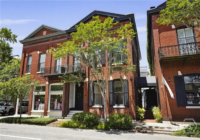Homes for sale in Savannah, GA | 415 Whitaker St, Savannah, GA 31401 | MLS# SA334790