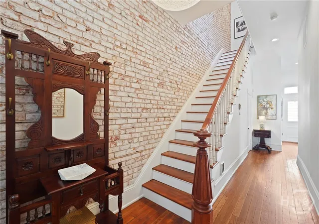 Homes for sale in Savannah, GA | 415 Whitaker St, Savannah, GA 31401 | MLS# SA334790